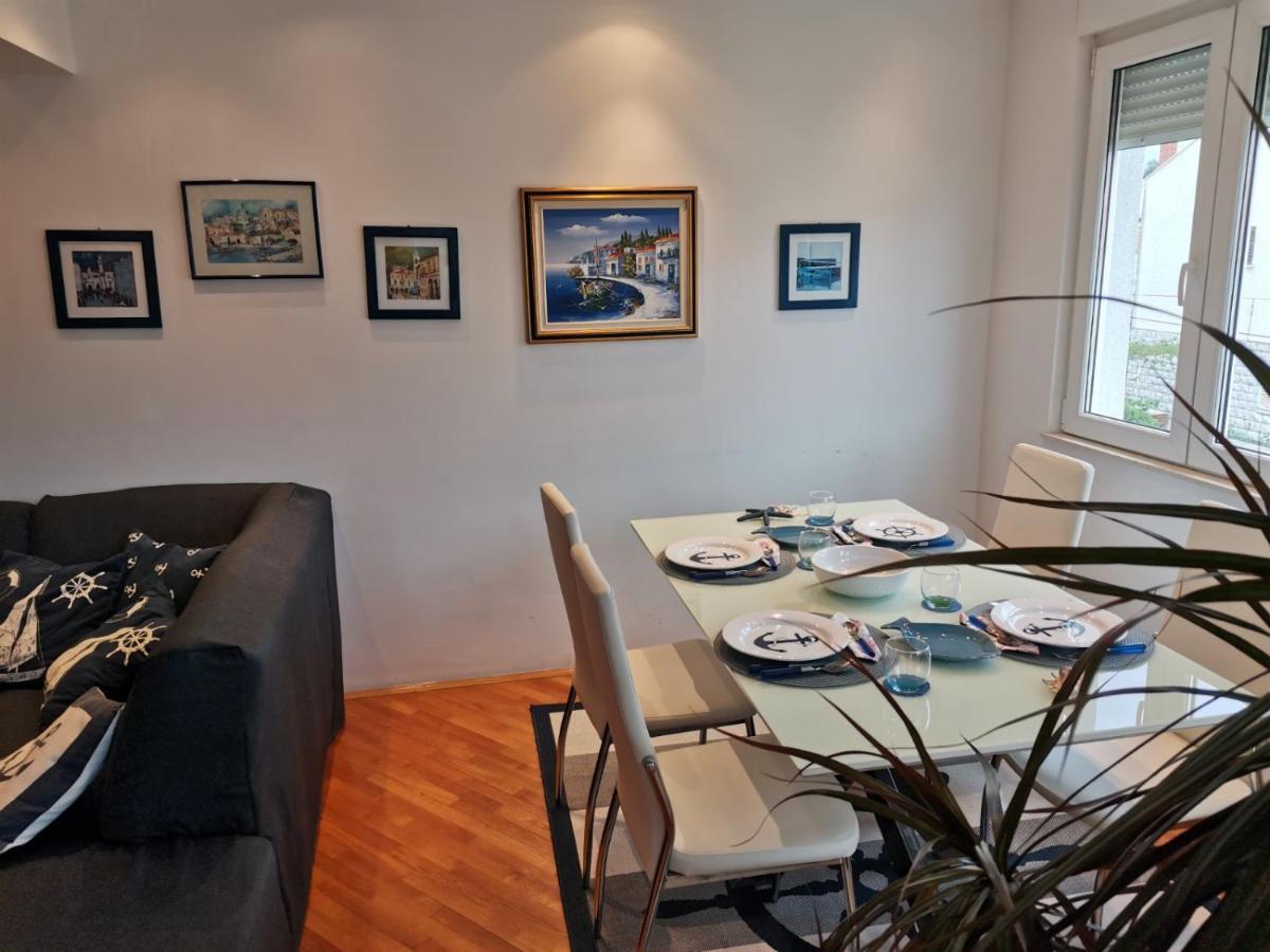 1 Apartmant & 1 Delux Room With Bathroom Dubrovnik Exterior foto